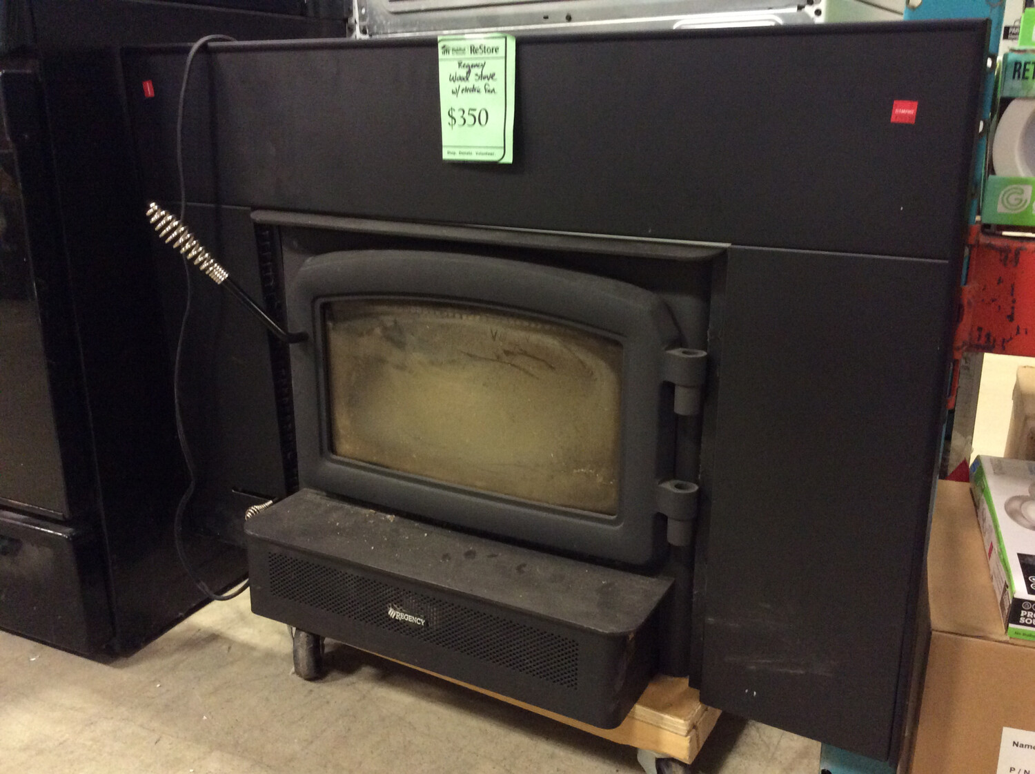 Regency Wood Stove insert w/ electric fan