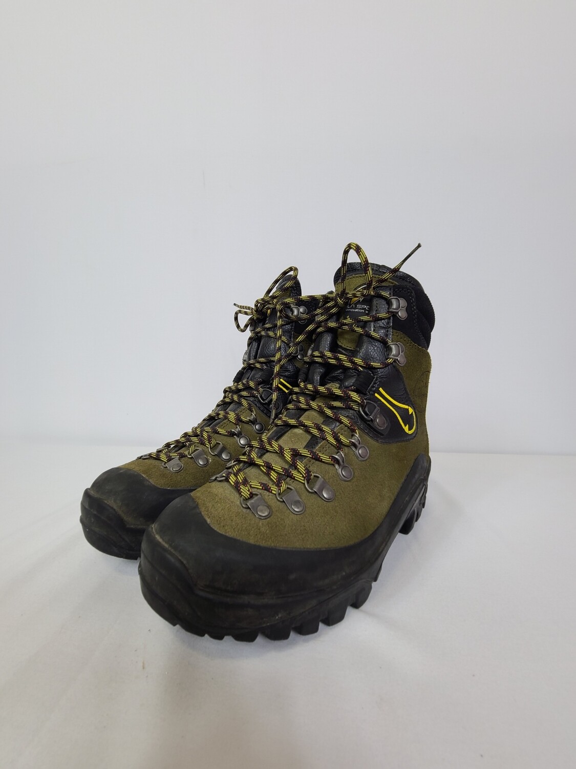 LA SPORTIVA Boots (8.5)