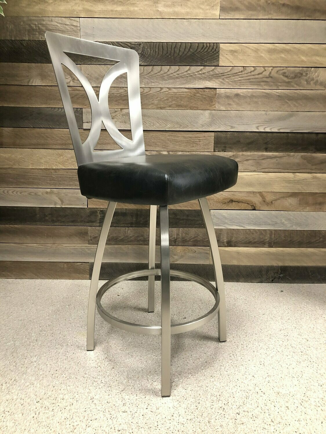 TRICA GRACE COUNTER STOOL