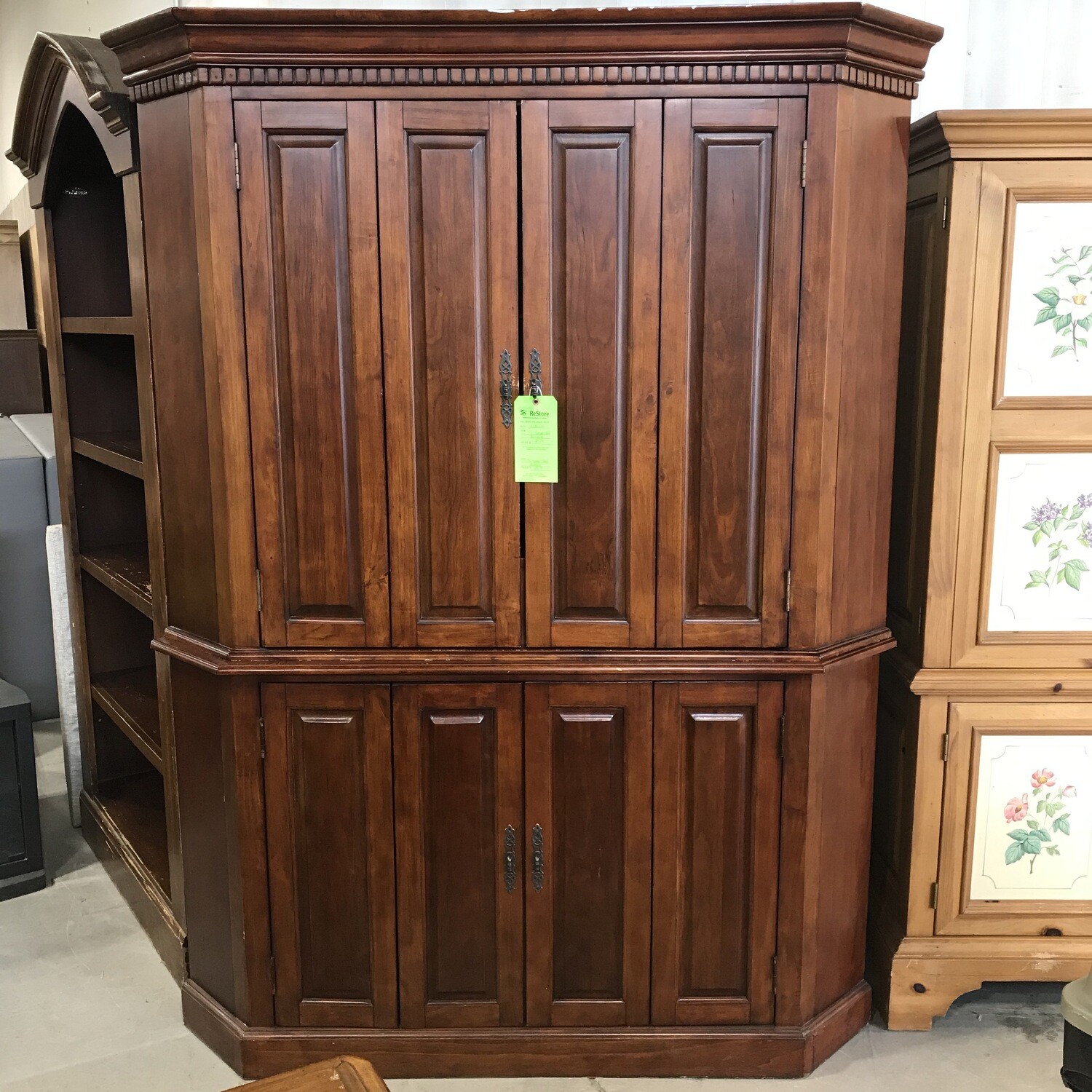 TV Corner Unit Armoire