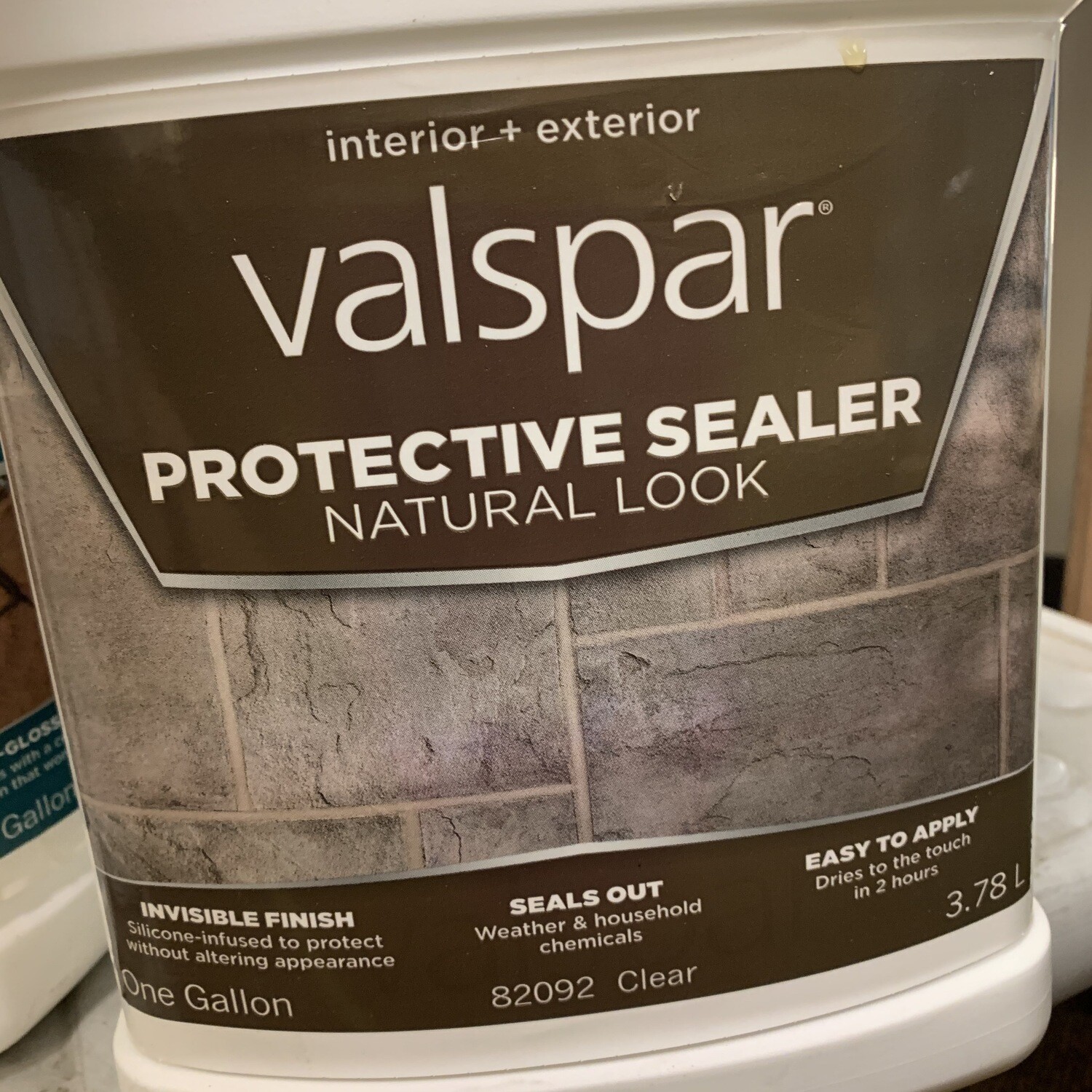 Gallon Valspar Clear Natural Look Protective Sealer 82092