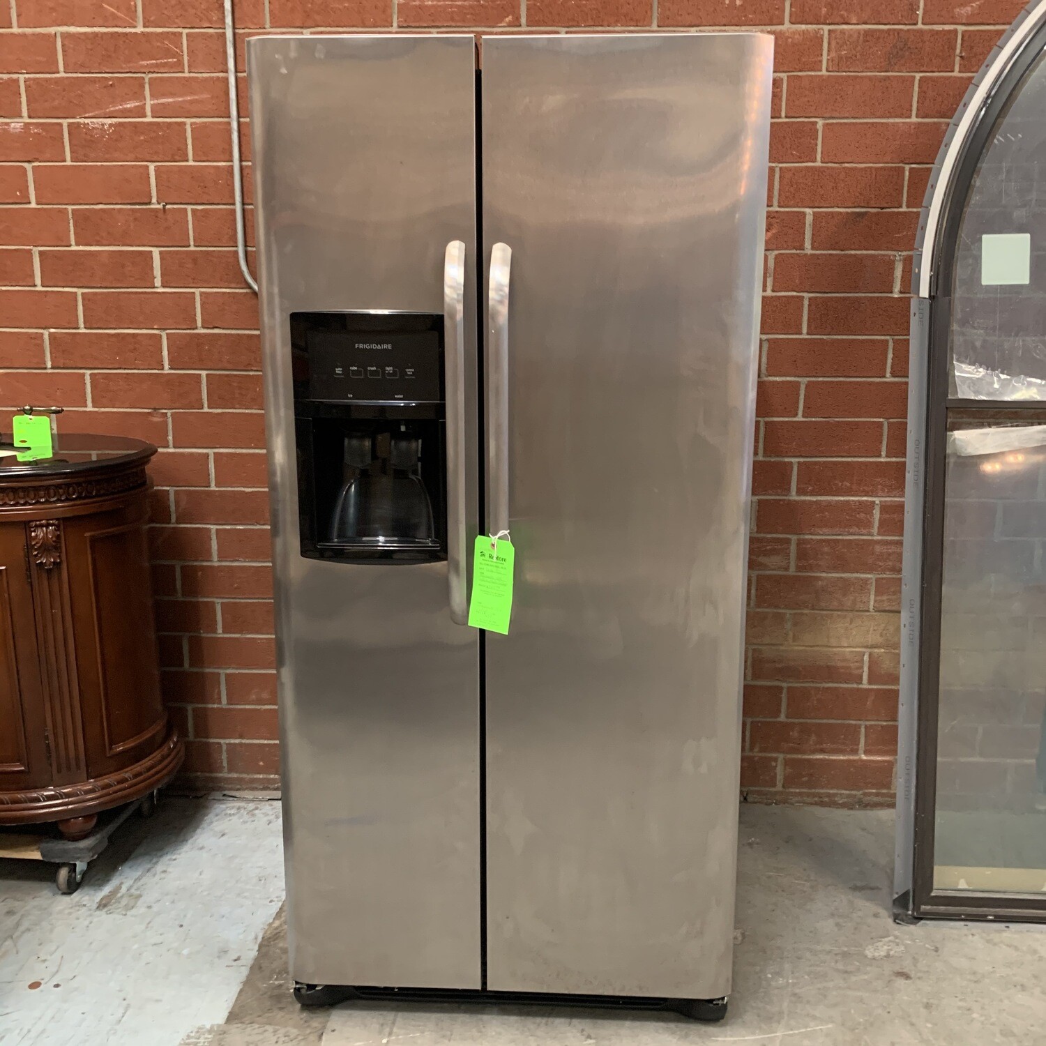 Frigidaire S/S Side By Side Fridge