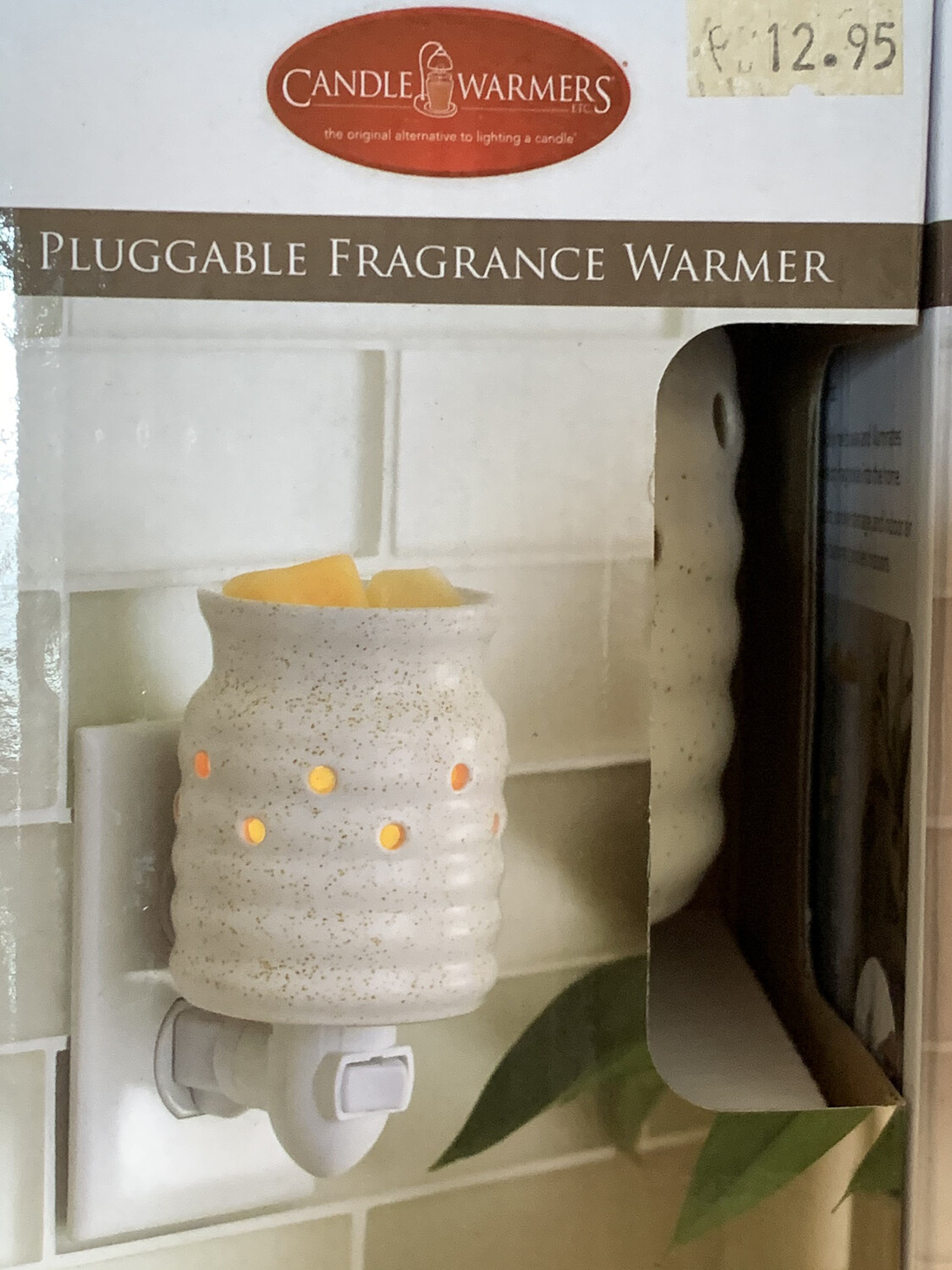 Candle warmer Pluggable
