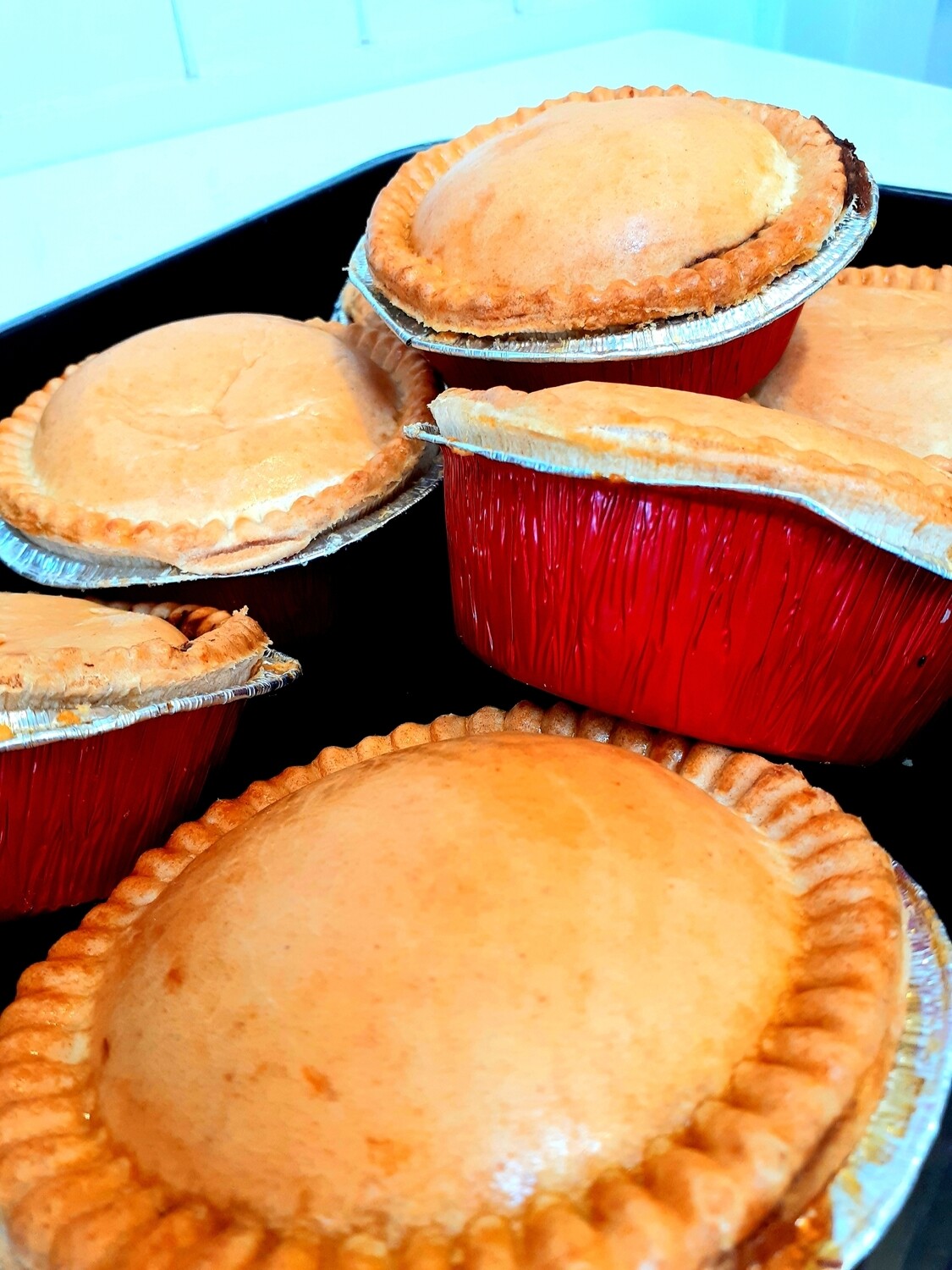 Frozen steak pie