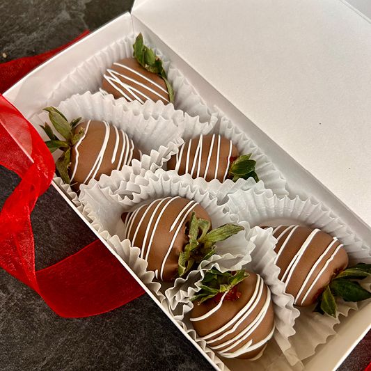 Chocolate Covered Valentine Strawberries (pre-order)