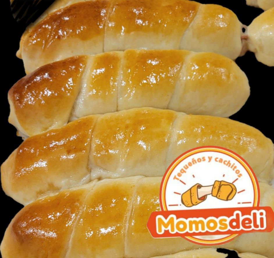 Momo's Deli - Cachitos de Jamon x 4