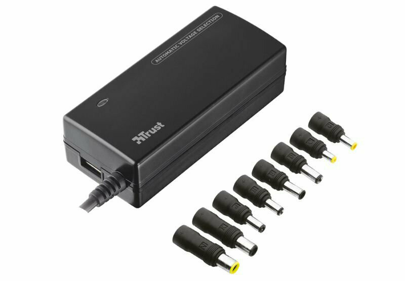 TRUST UNIVERSAL ADAPTER