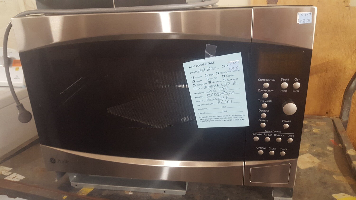 GE builtin Microwave (b)