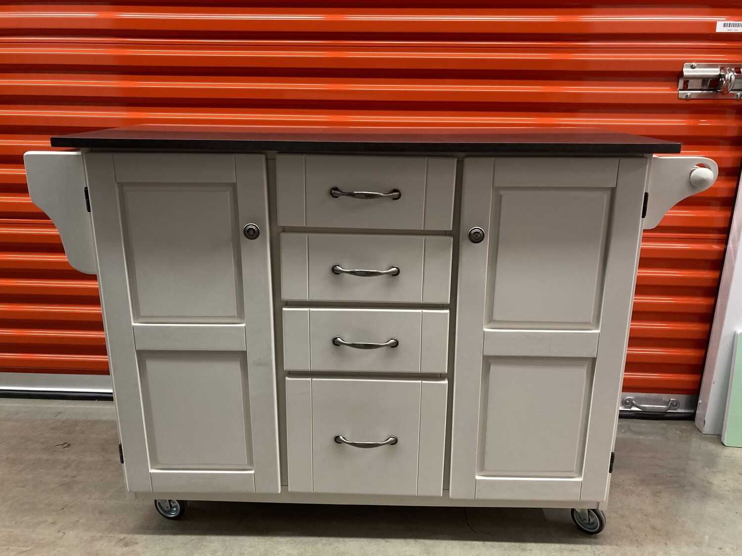 White portable Kitchen Island, LIKE NEW 2324