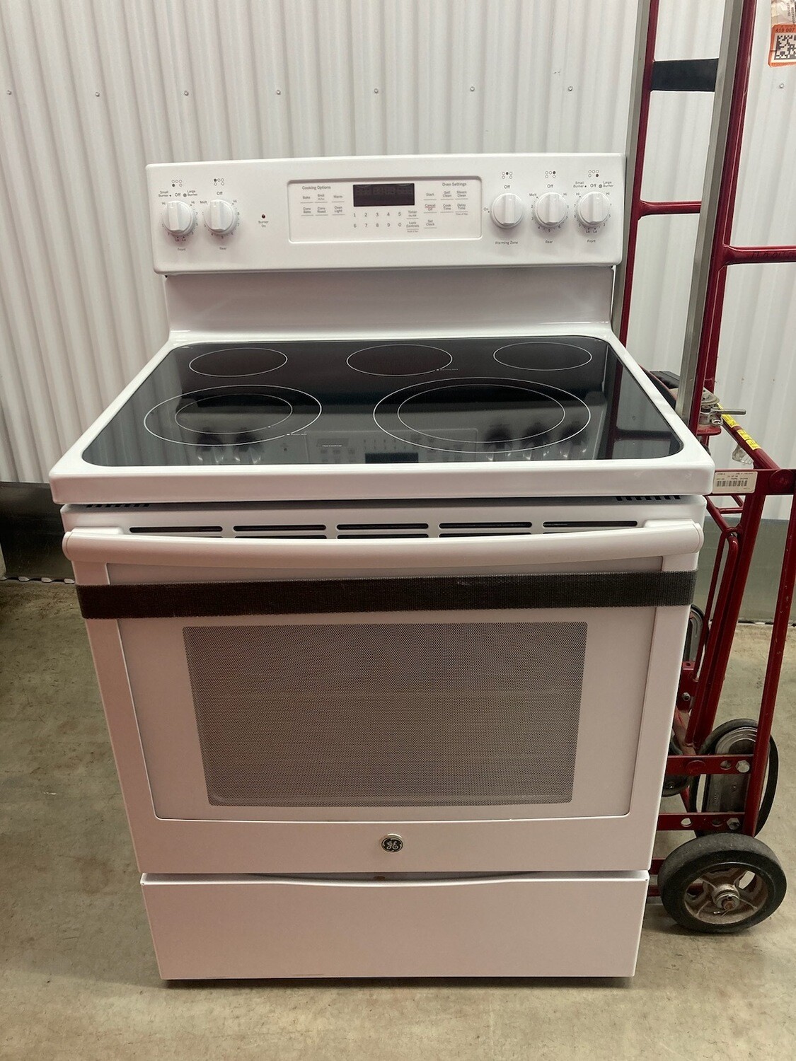 GE White Glasstop 5burner Stove, selfcleaning 2214