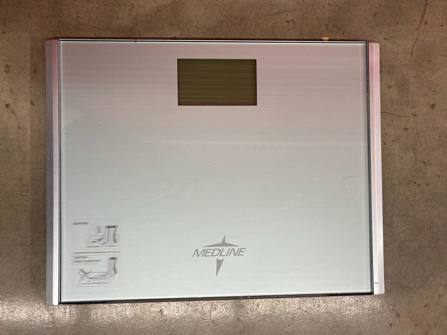 Medline Digital Floor Scale 2314 ** 6 mos. to sell, clearance