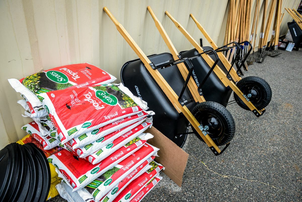 Landscape & Construction Tools