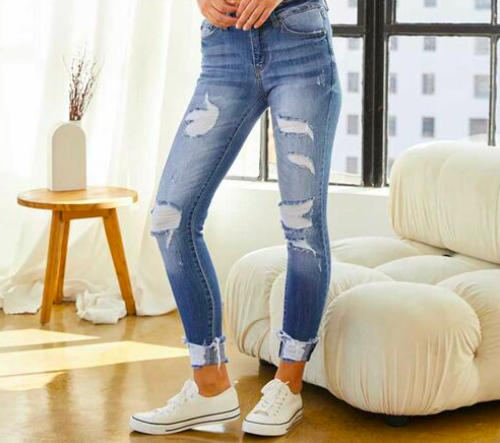 Mid Rise Distressed Skinny Mid Rise Distressed Skinny