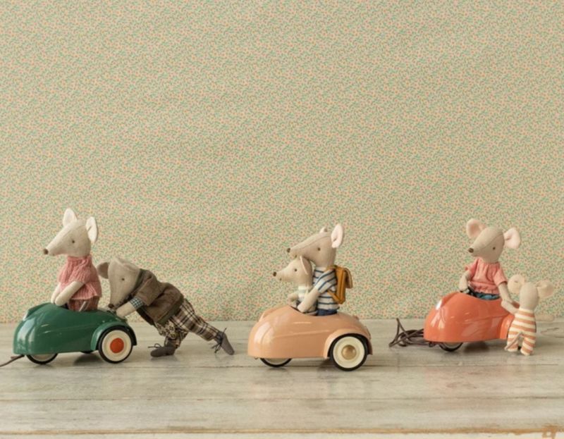 Maileg Mouse Car - Green Maileg Mouse Car - Green