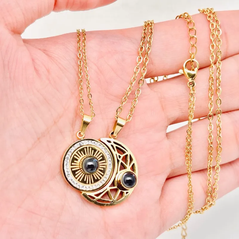 I Love You Projection Necklace Set