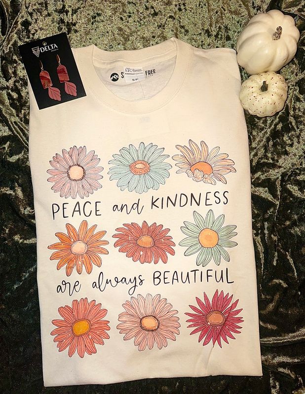 Peace &amp; Kindness Daisy Tee