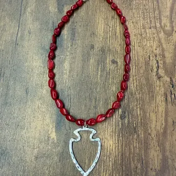 Paco Beaded Arrowhead Necklace