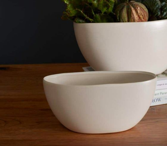 Metta Boat Planter