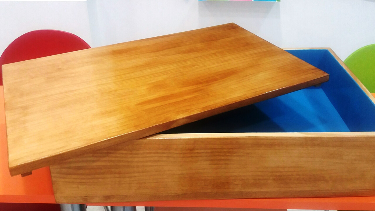 Caja de madera de pino con tapa para Técnica de la Caja de Arena