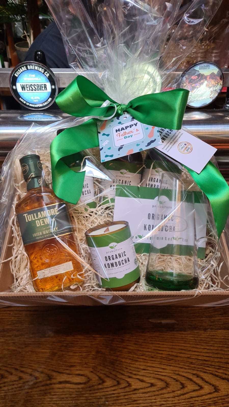 Hampers & Gift Sets Click & Collect Menu Lock 13