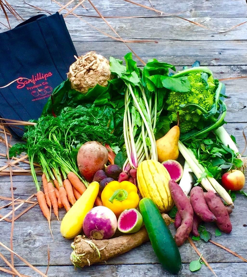 MIXED FRUIT AND VEGETABLE BOXES