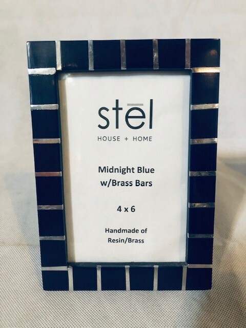 BLUE & SILVER BAR FRAME 4x6