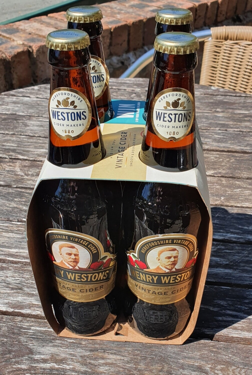 HENRY WESTONS VINTAGE CIDER