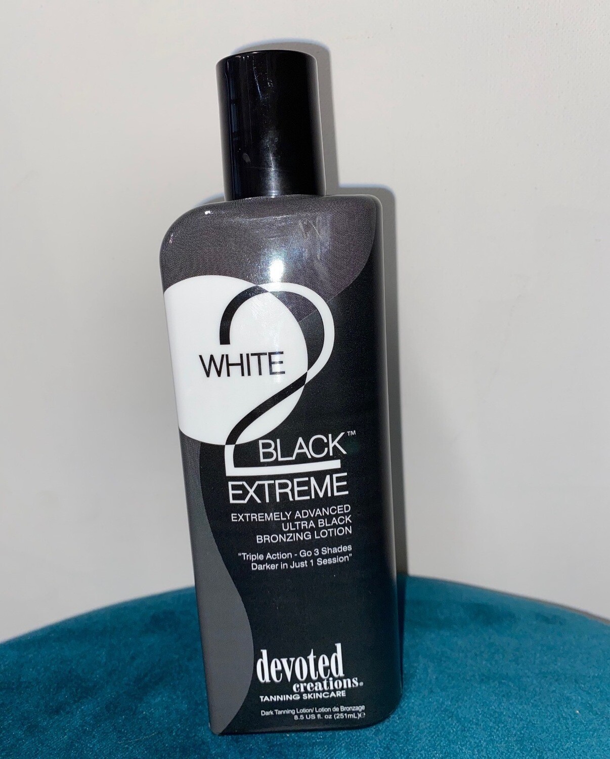 White 2 Black Extreme Ultra Black Bronzer