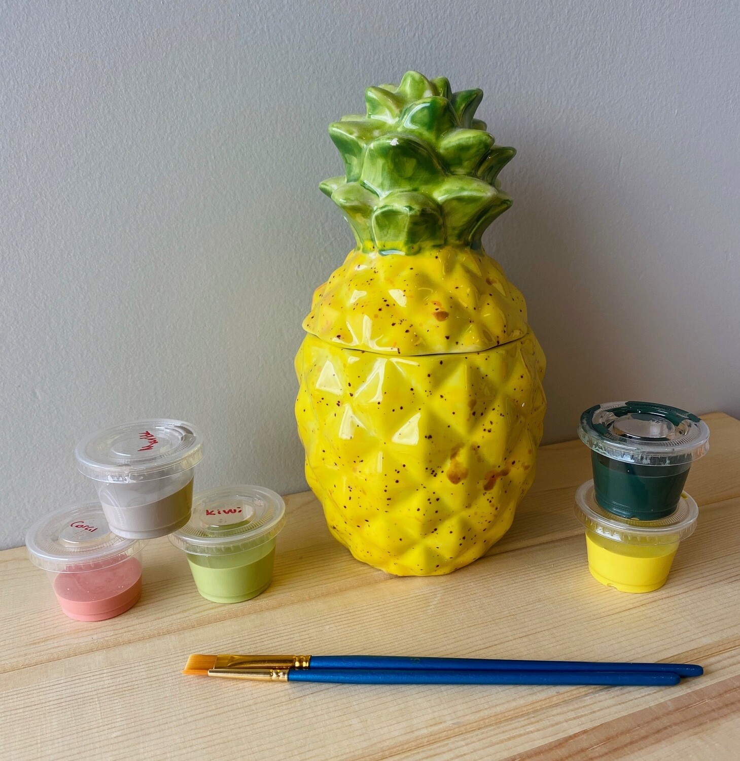 Take Home Pineapple Box with Glazes Pick up Curbside