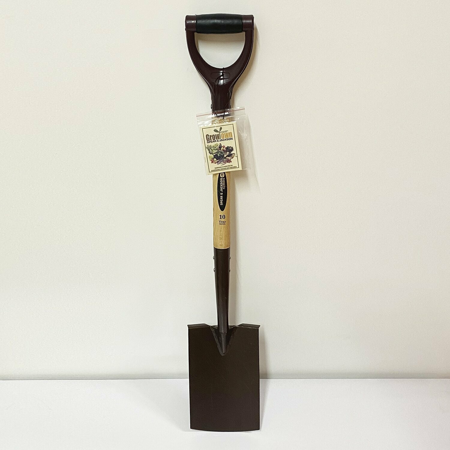 Spear & Jackson 4190NB Elements Digging Spade, brown