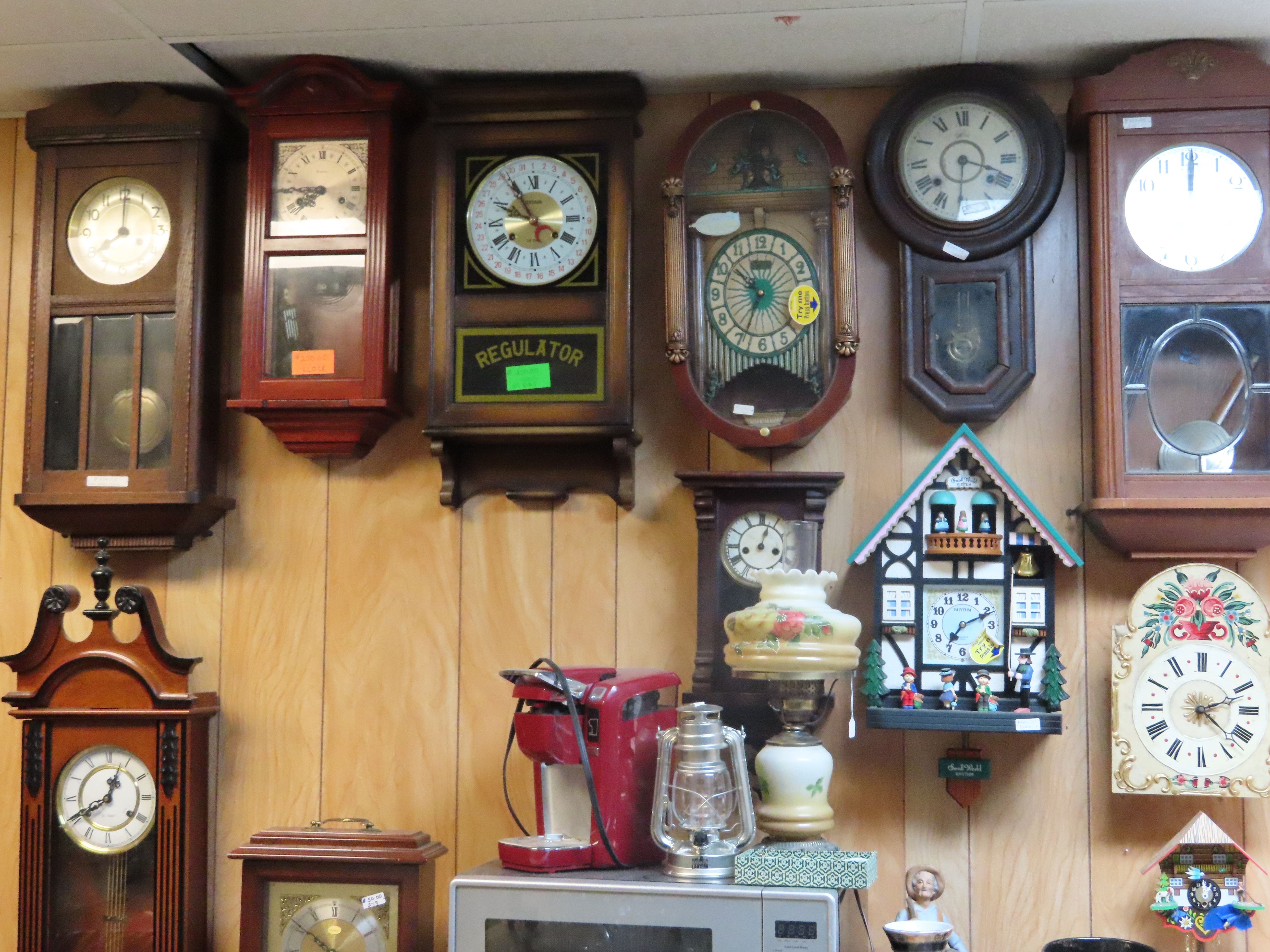 HOME DECOR CLOCKS