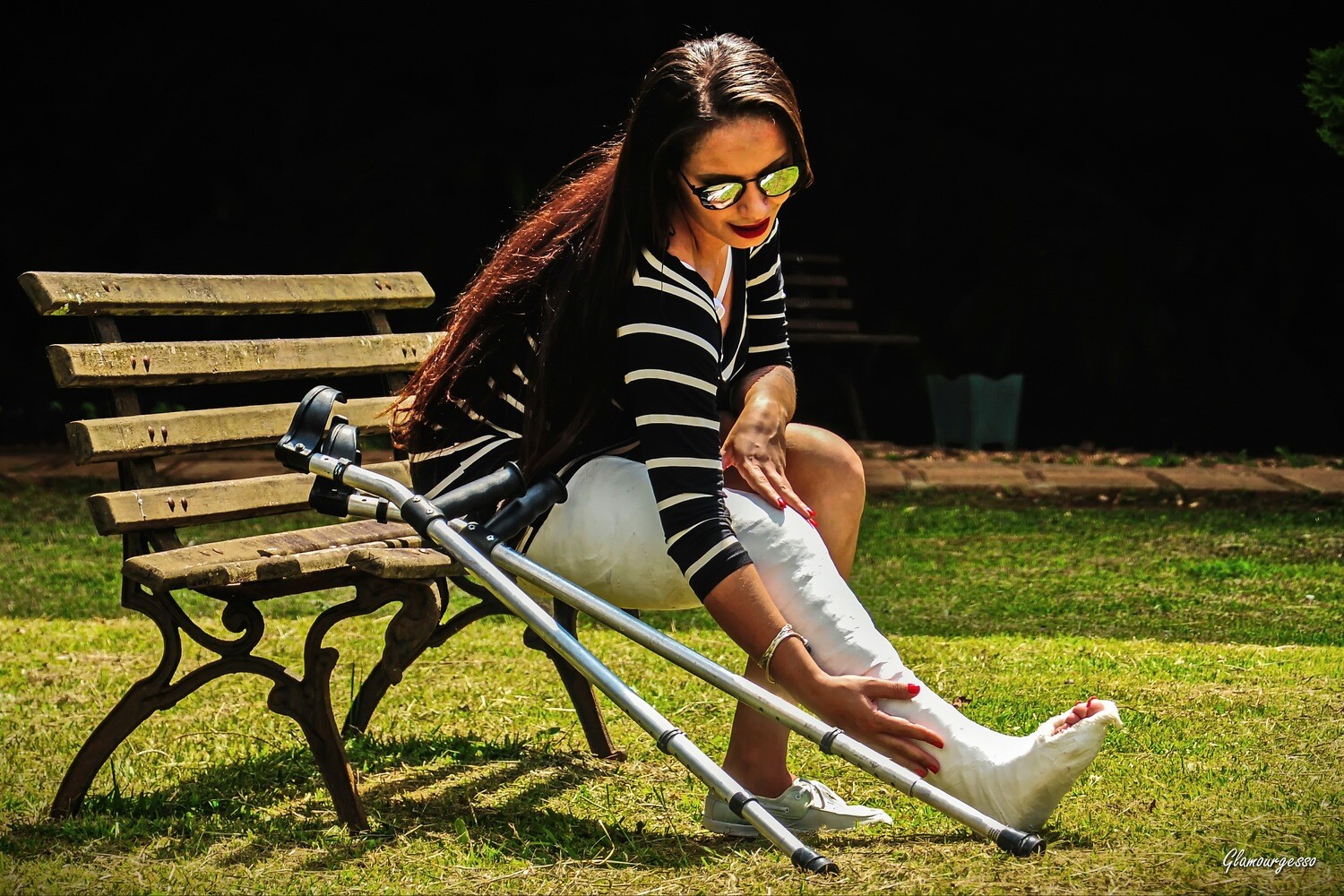 VIDEOCLIP 02 Hardly crutching