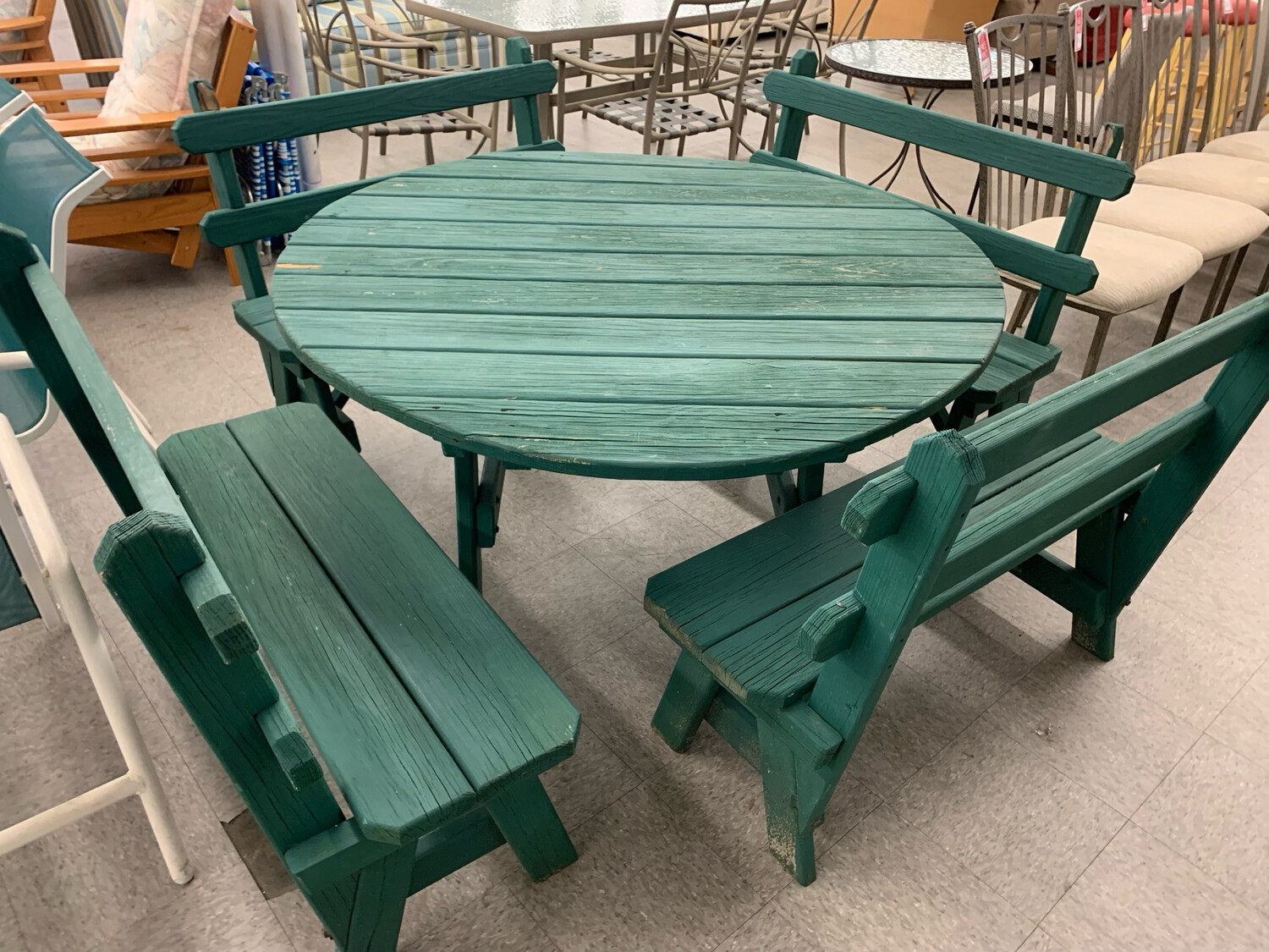 Wood Outdoor Table + 4 Benches