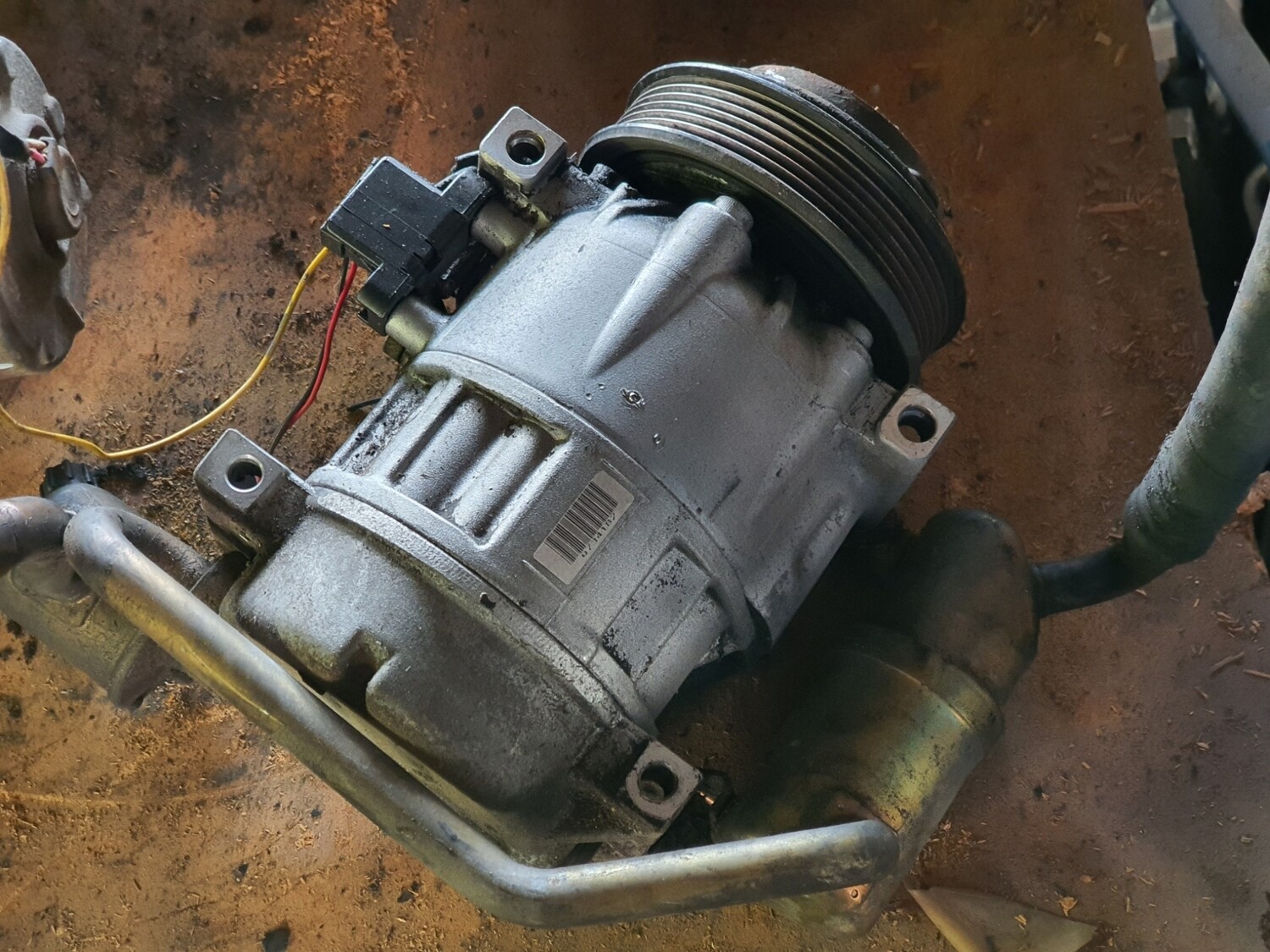 MercedesBenz aircon compressor (M111)