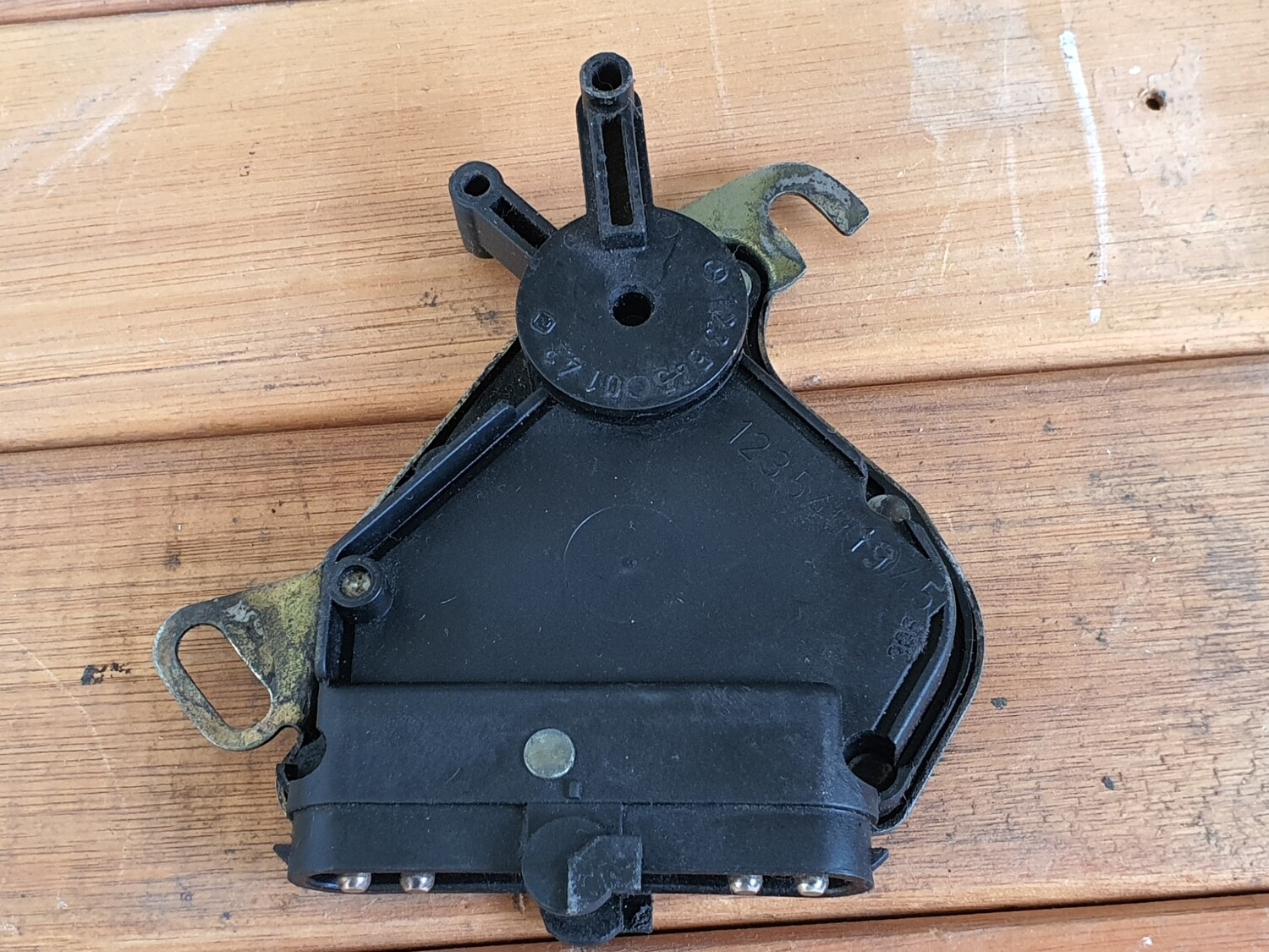 MercedesBenz Transmission Neutral Safety Switch 1235450142 (W201, W123