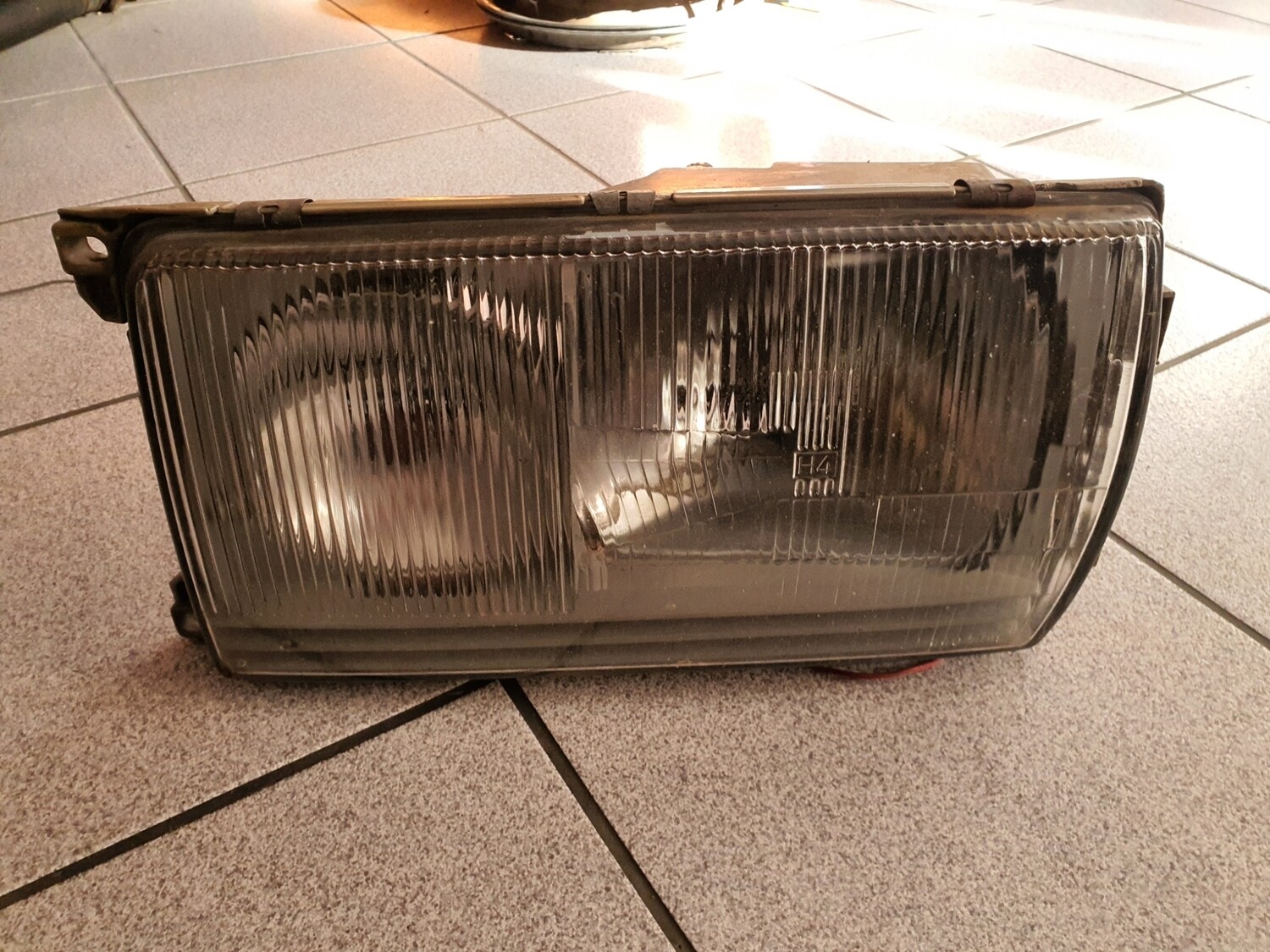 MercedesBenz W123 Left Headlight