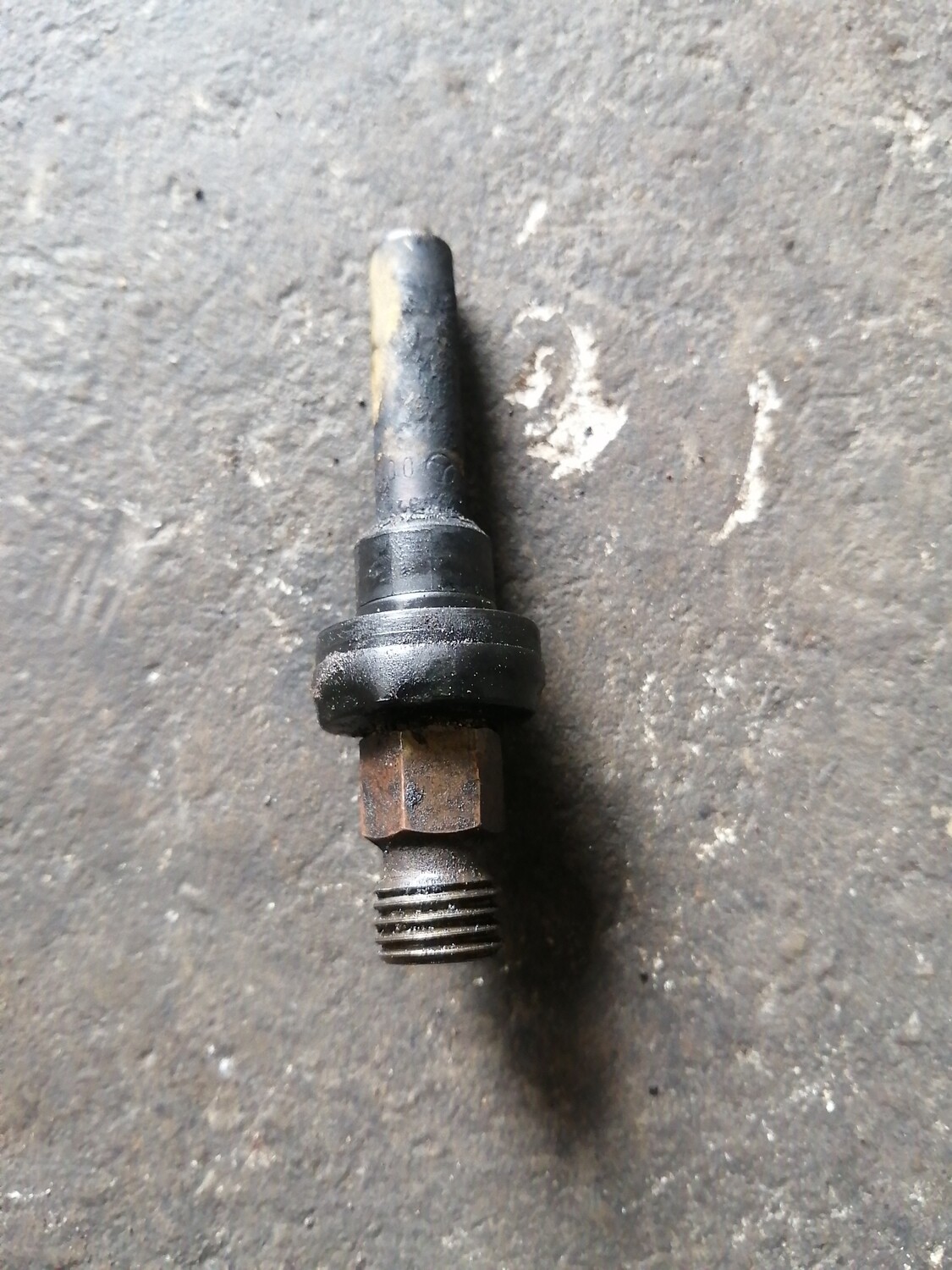Mercedes Benz Fuel Injector (M102)