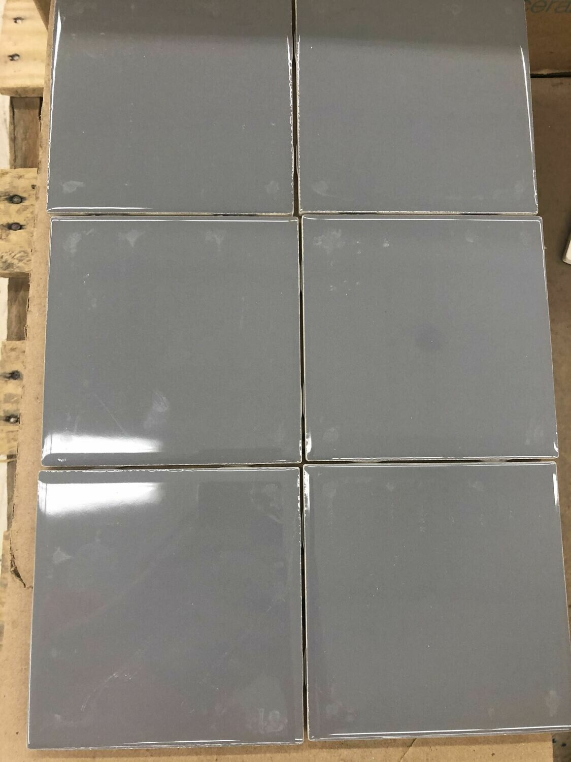 Grey 4x4 Tile
