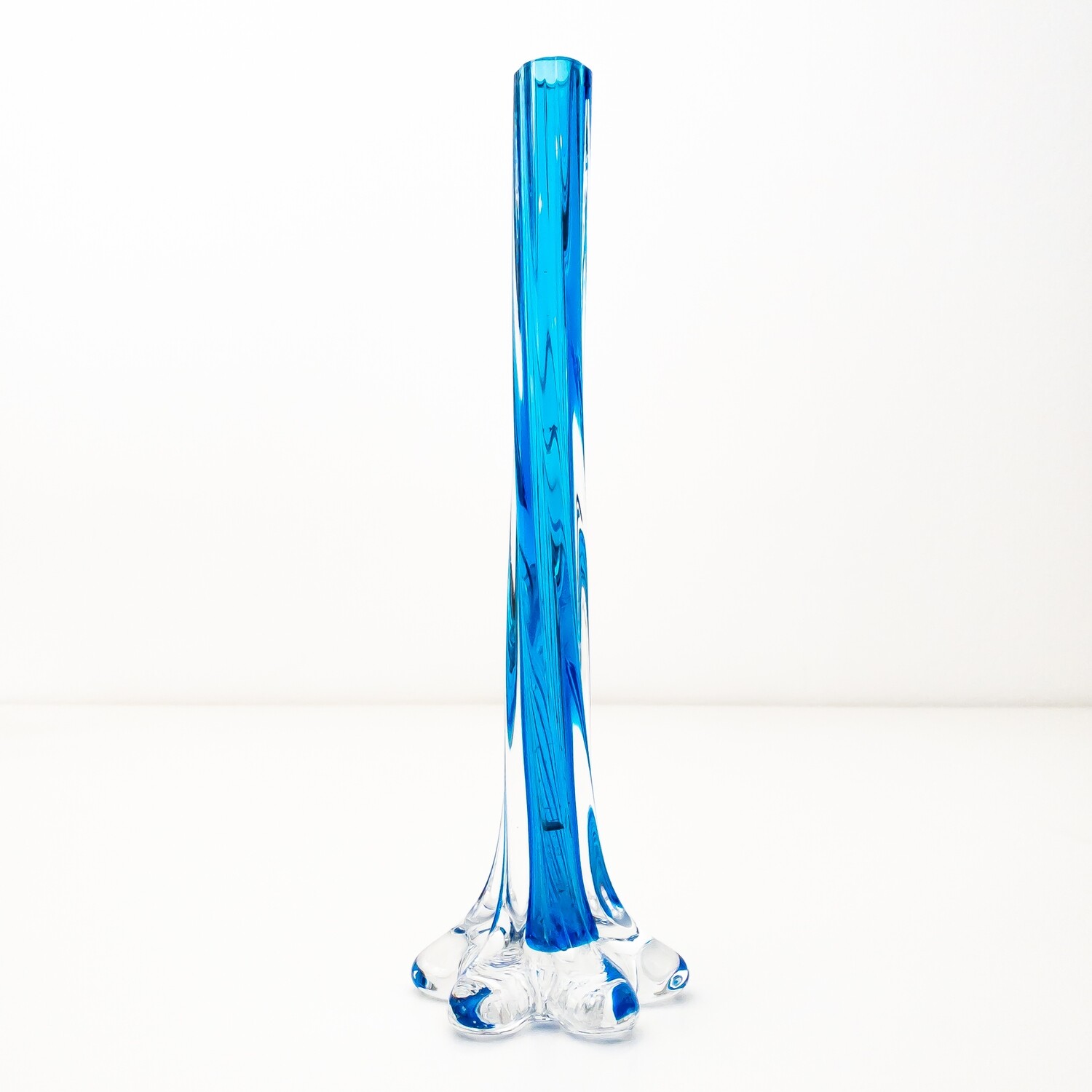 Vaso cinese in legno, a rullo, dipinto e con drago in rilievo in