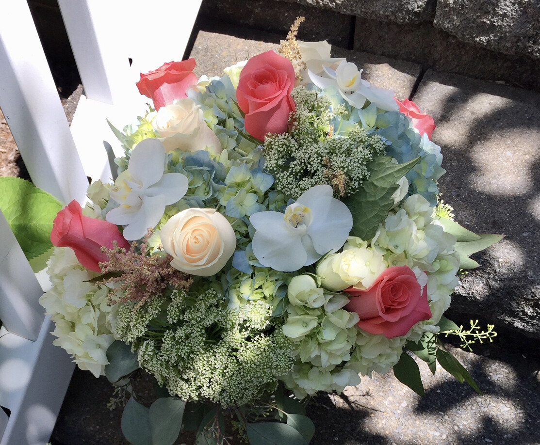 150 Seasonal Wrapped Fresh Flower Bouquet (no vase)