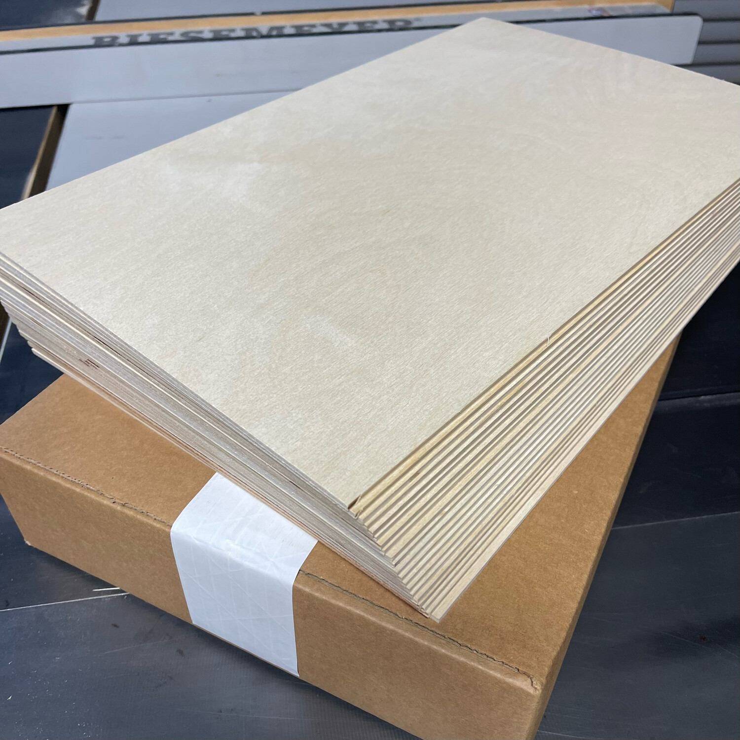 1/8" BALTIC BIRCH BOX