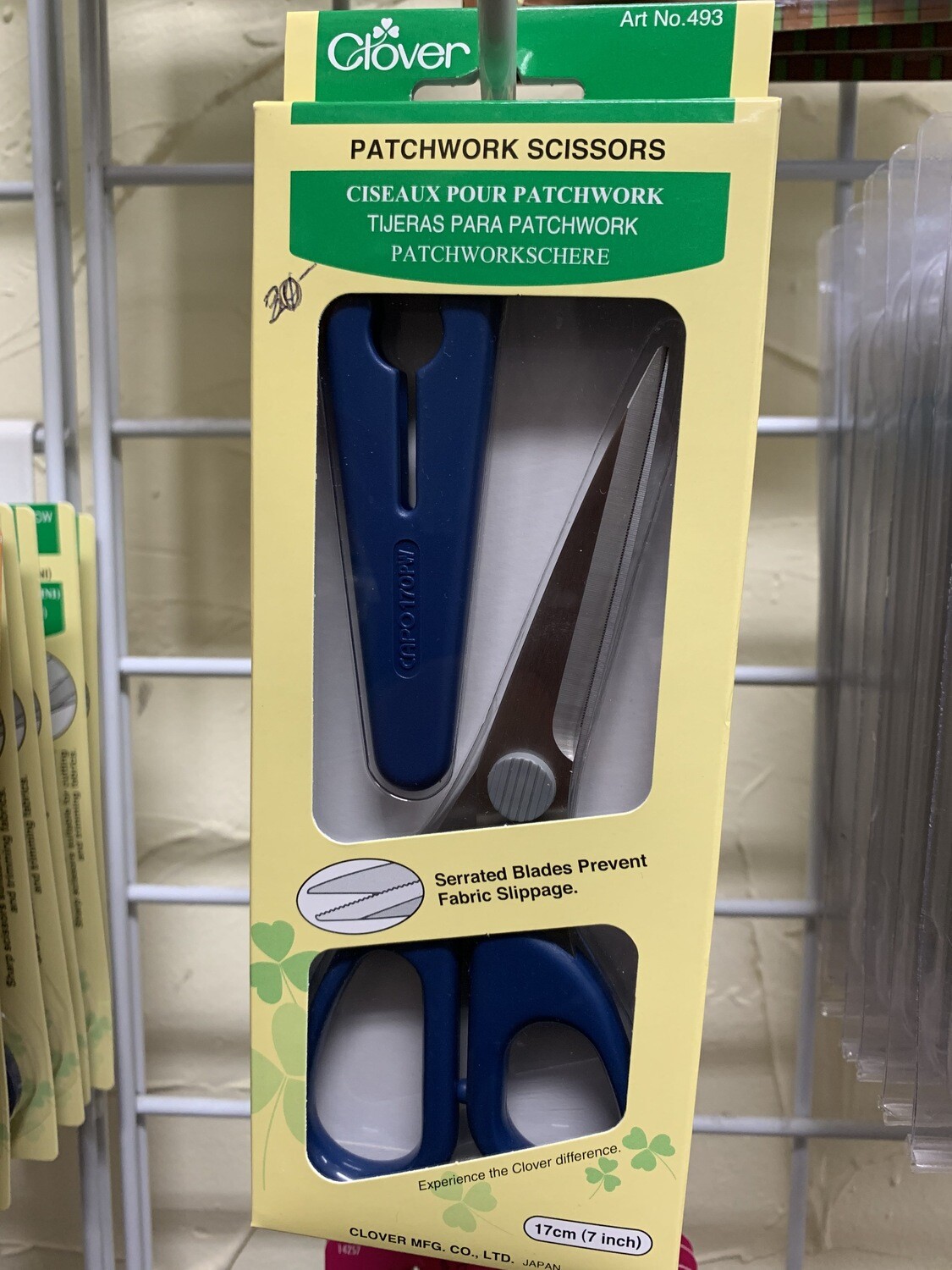 Clover Patchwork Scissors 493