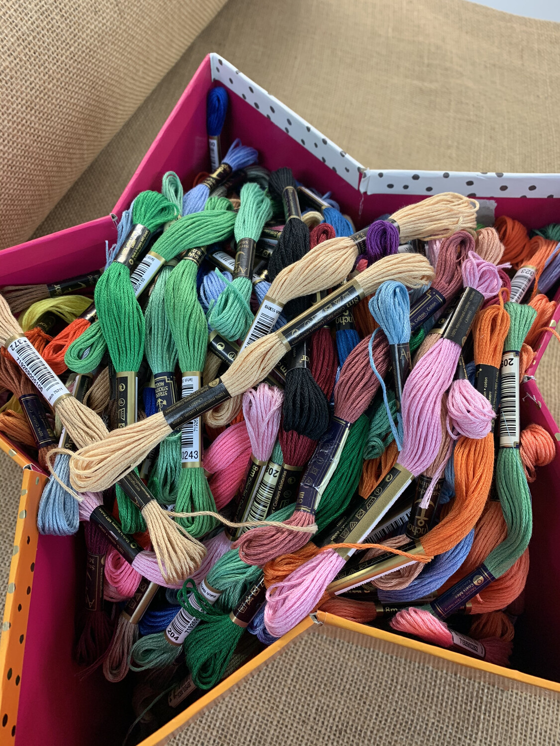 Anchor Embroidery Threads Bundle X 10