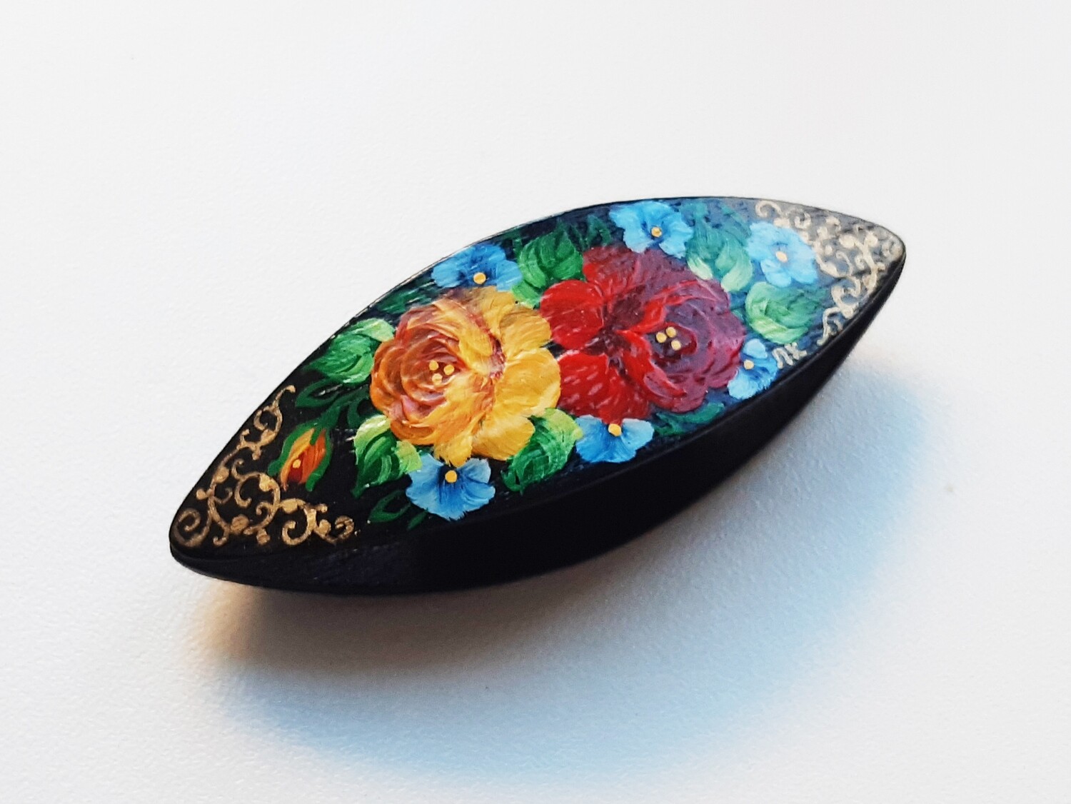 Tatting Shuttle Black Wood Painted 11