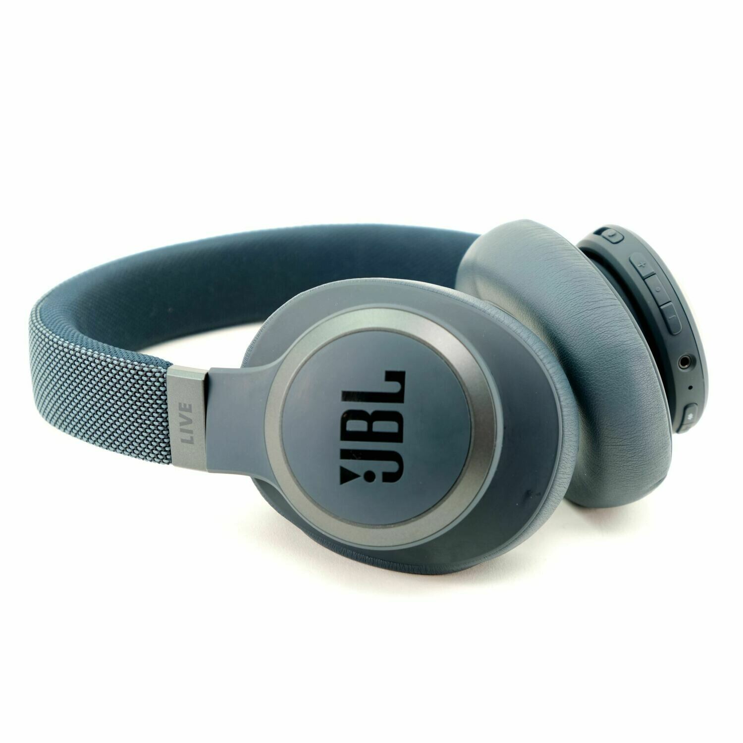 JBL Live650 OverEar Wireless ANC Headphones