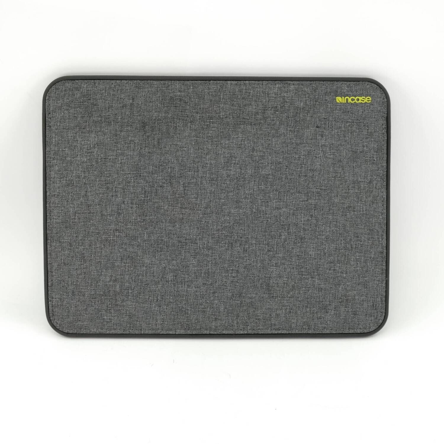 Incase TensaerLite Classic Universal Sleeve for 15inch Laptop case Black