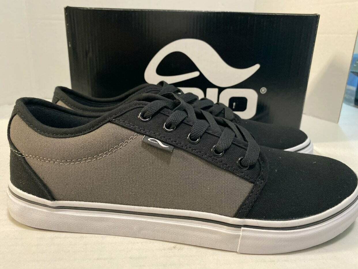 MENS ADIO SKATEBOARD SHOES CANVAS sz 11