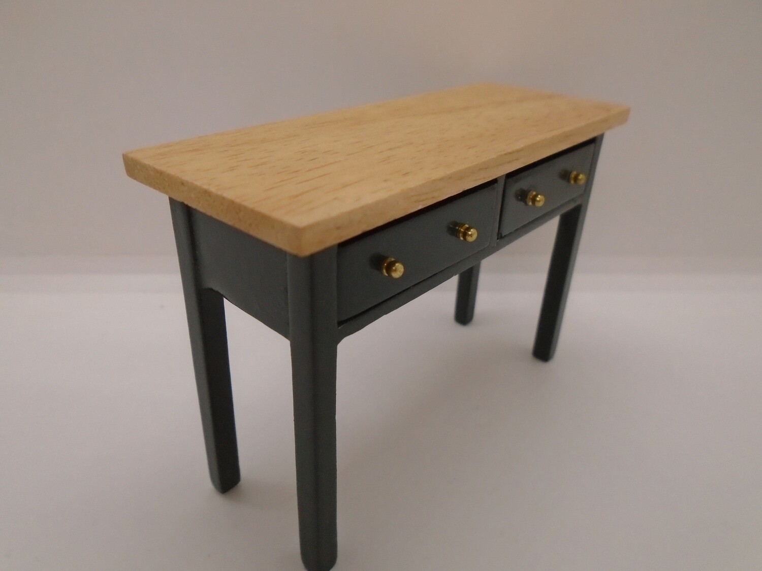 KITCHEN SIDE TABLE IN PINE AND DARK GREEN