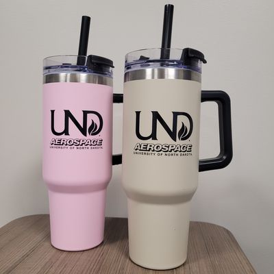 Mug w/Straw Mug w/Straw