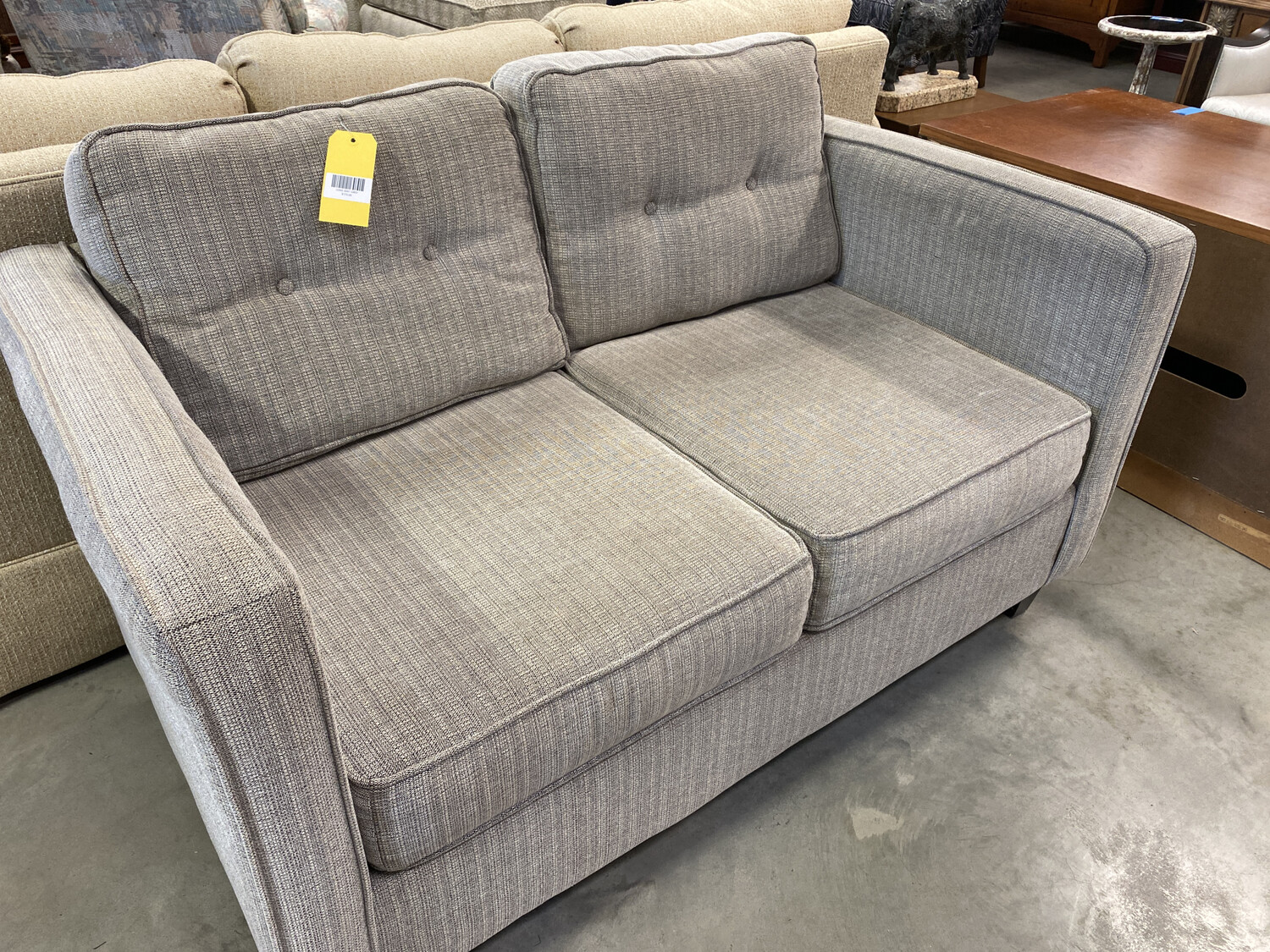LOVE SEAT GREY